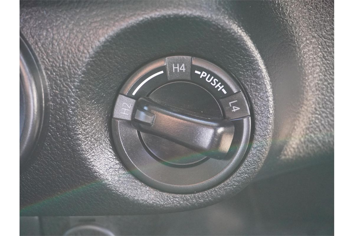 2020 Toyota Hilux SR GUN126R 4X4