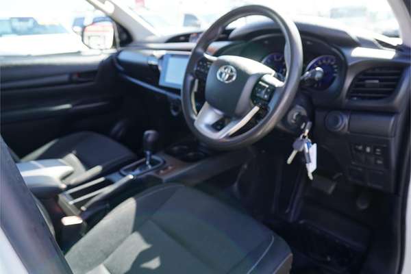 2020 Toyota Hilux SR GUN126R 4X4