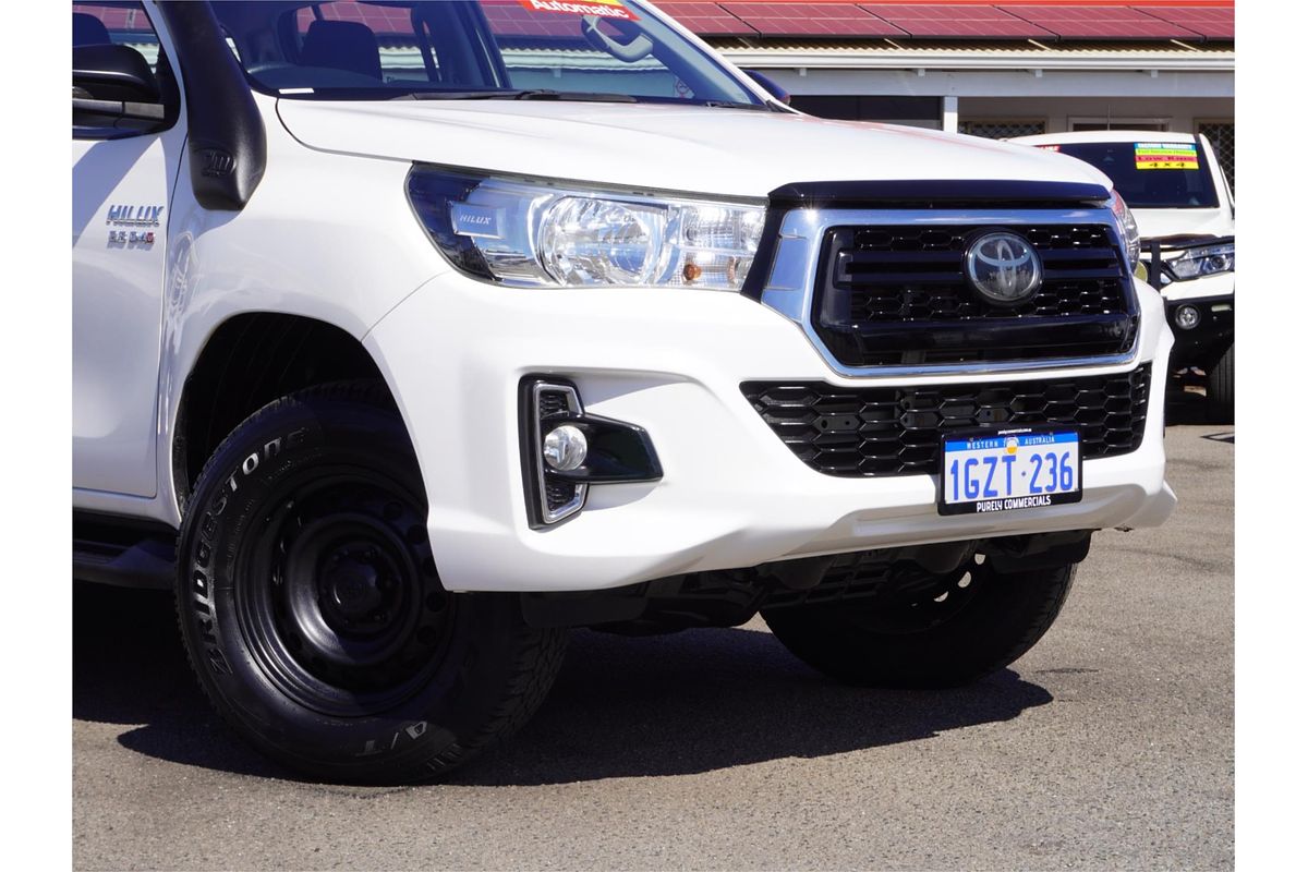 2020 Toyota Hilux SR GUN126R 4X4