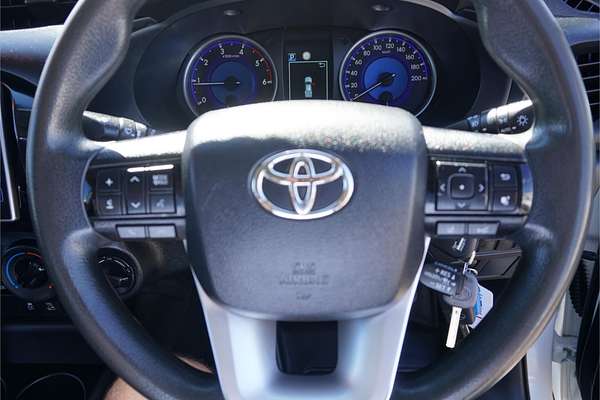 2020 Toyota Hilux SR GUN126R 4X4
