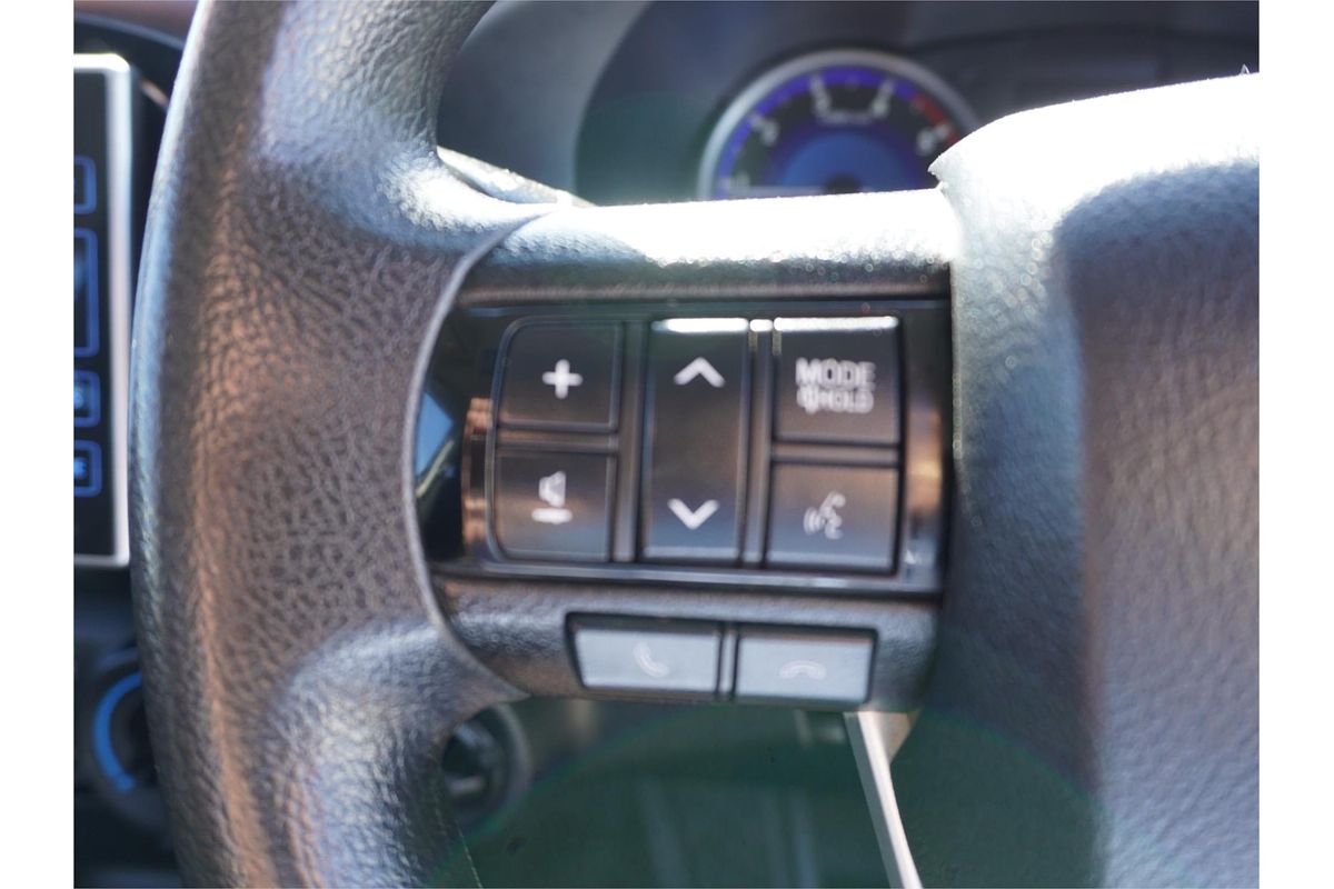2020 Toyota Hilux SR GUN126R 4X4