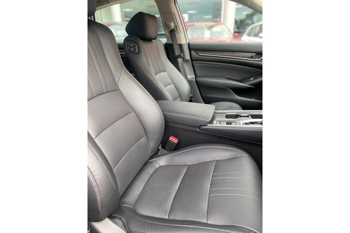 2023 Honda Accord VTi-LX 10th Gen