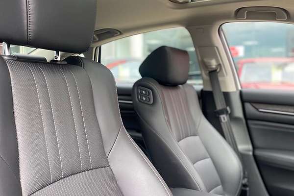 2023 Honda Accord VTi-LX 10th Gen