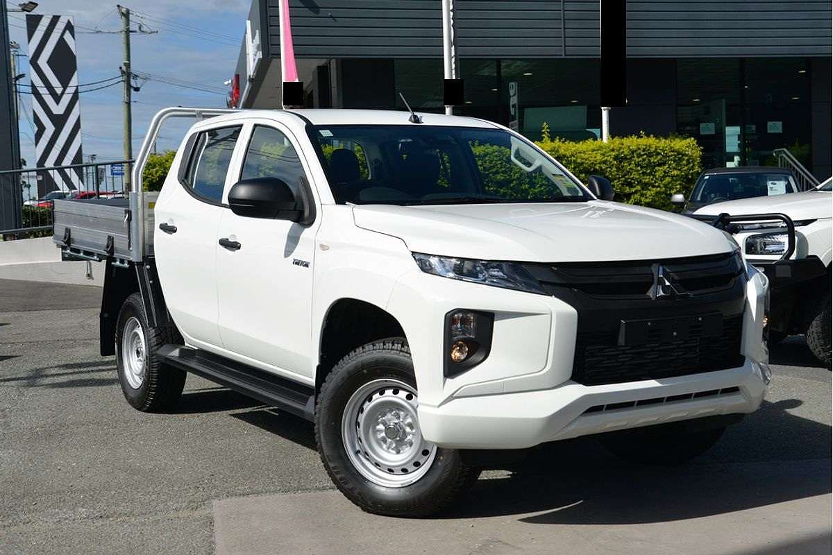 2023 Mitsubishi Triton GLX MR 4X4