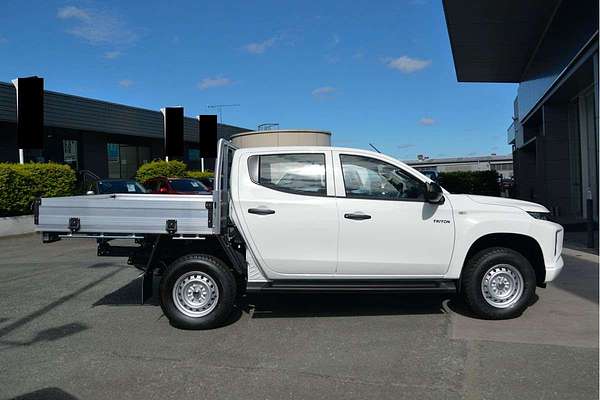 2023 Mitsubishi Triton GLX MR 4X4