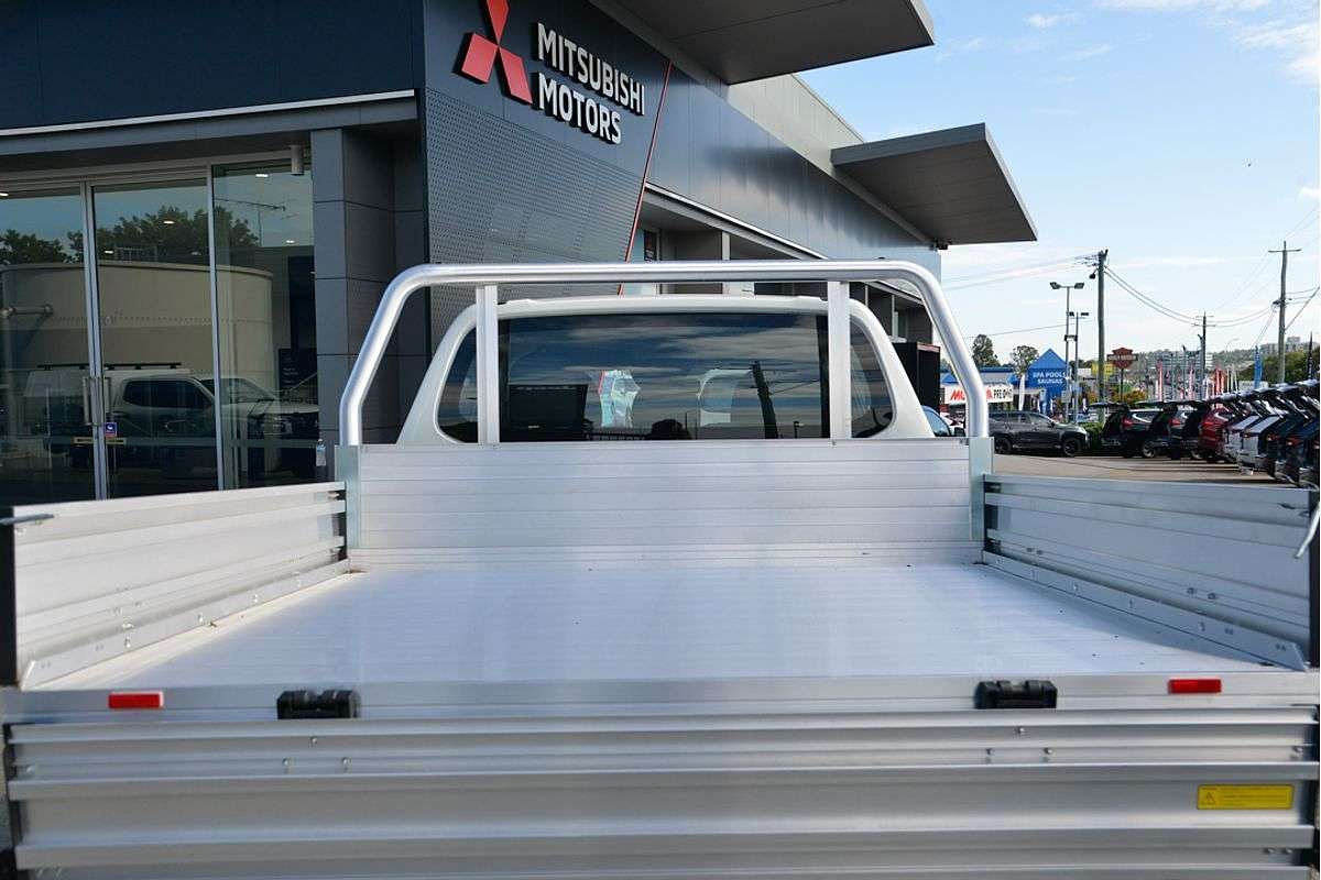 2023 Mitsubishi Triton GLX MR 4X4