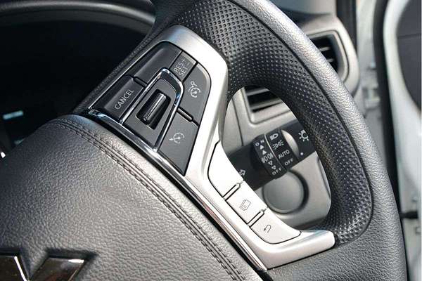 2023 Mitsubishi Triton GLX MR 4X4