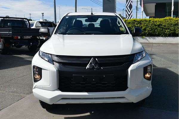 2023 Mitsubishi Triton GLX MR 4X4