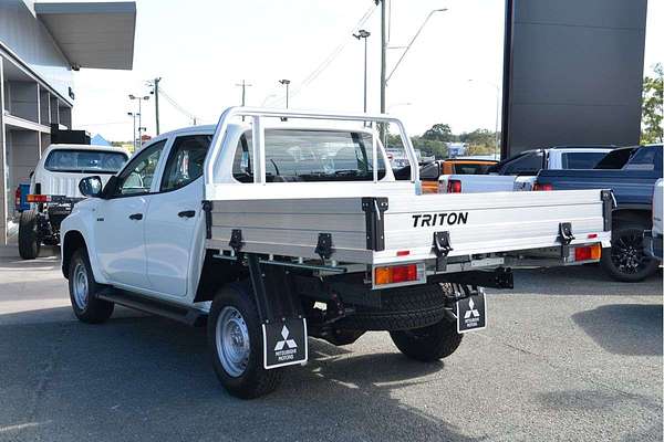 2023 Mitsubishi Triton GLX MR 4X4