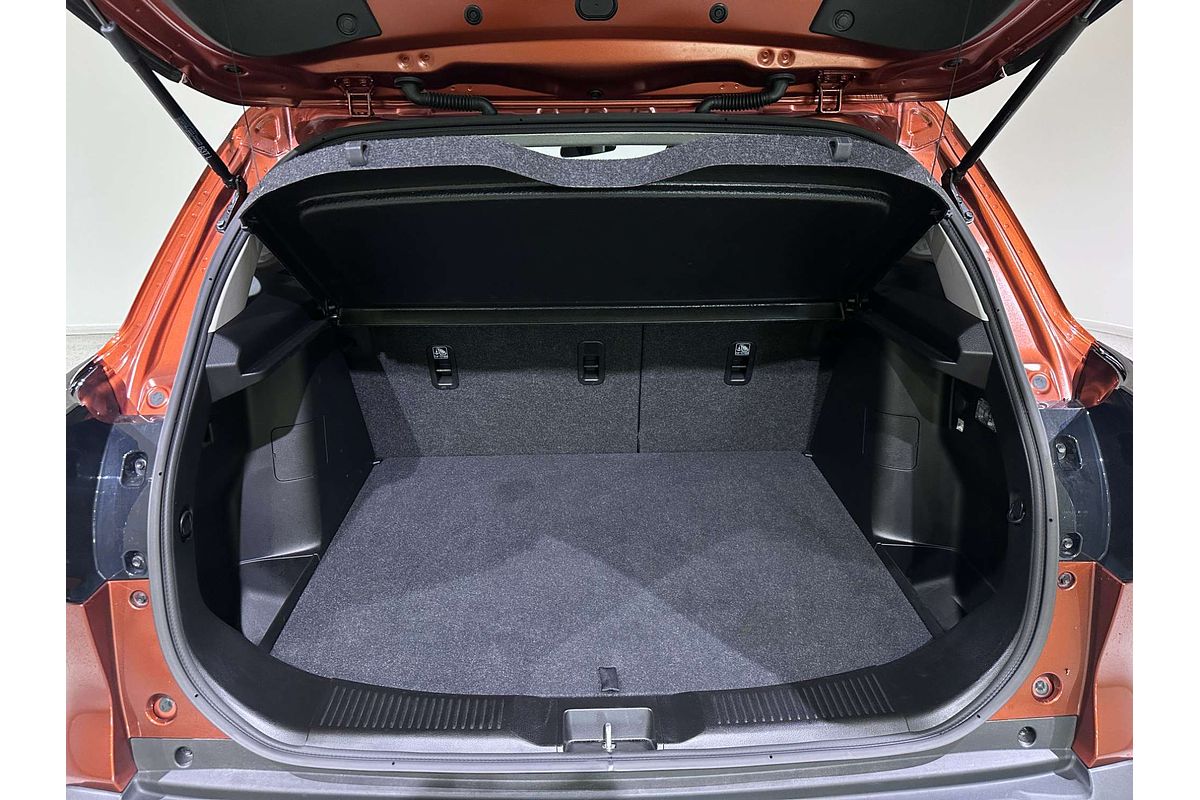 2023 Suzuki S-Cross Plus JYB