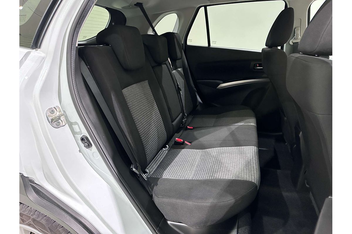 2023 Suzuki S-Cross Plus JYB
