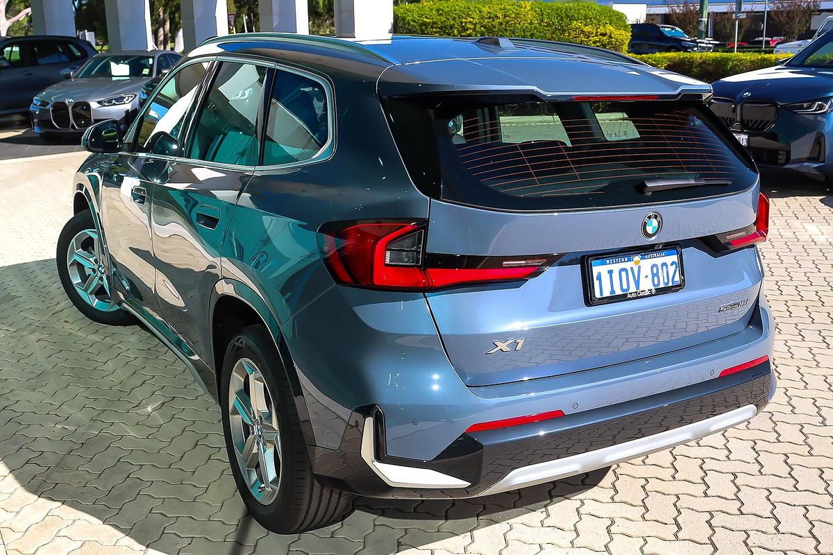2024 BMW X1 sDrive18i U11