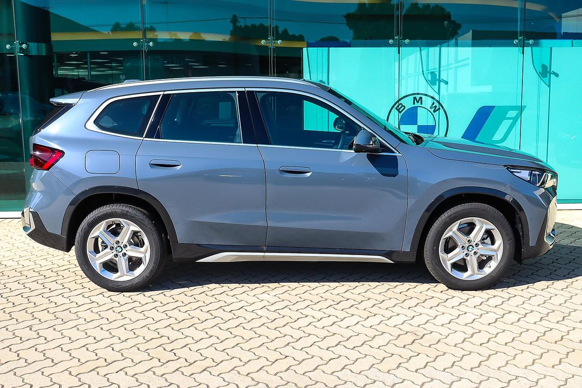 2024 BMW X1 sDrive18i U11