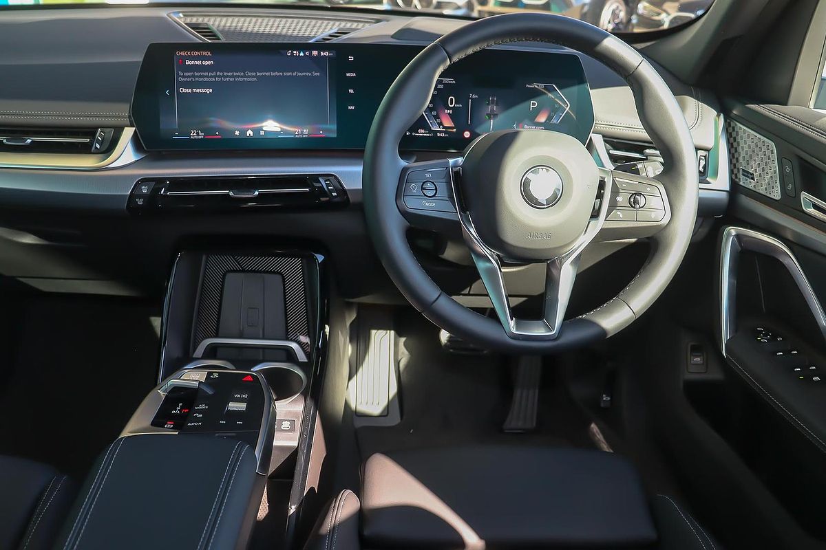 2024 BMW X1 sDrive18i U11
