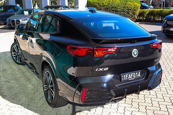 2024 BMW iX2 eDrive20 M Sport U10