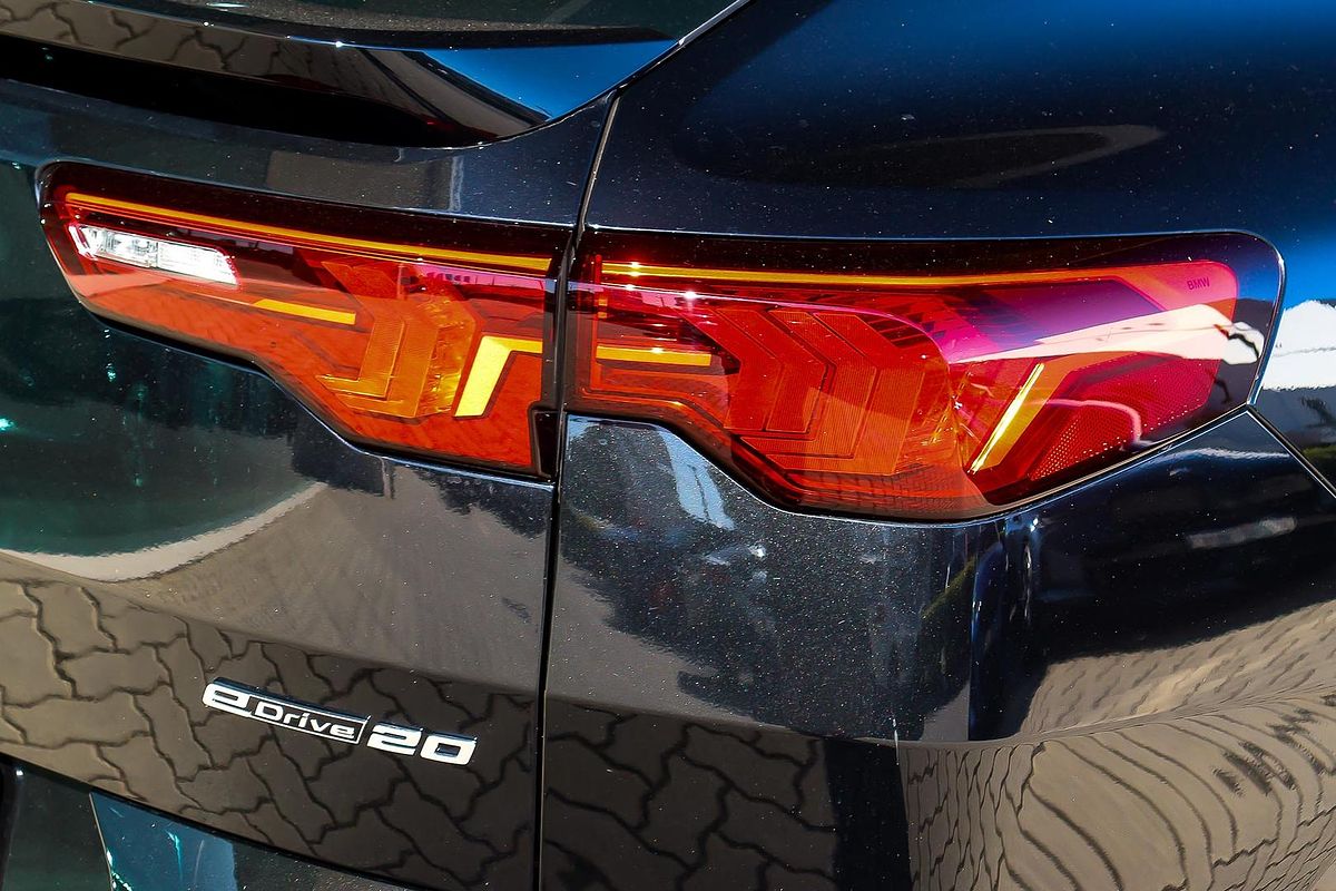 2024 BMW iX2 eDrive20 M Sport U10