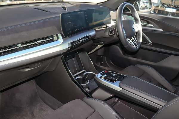 2024 BMW iX2 eDrive20 M Sport U10