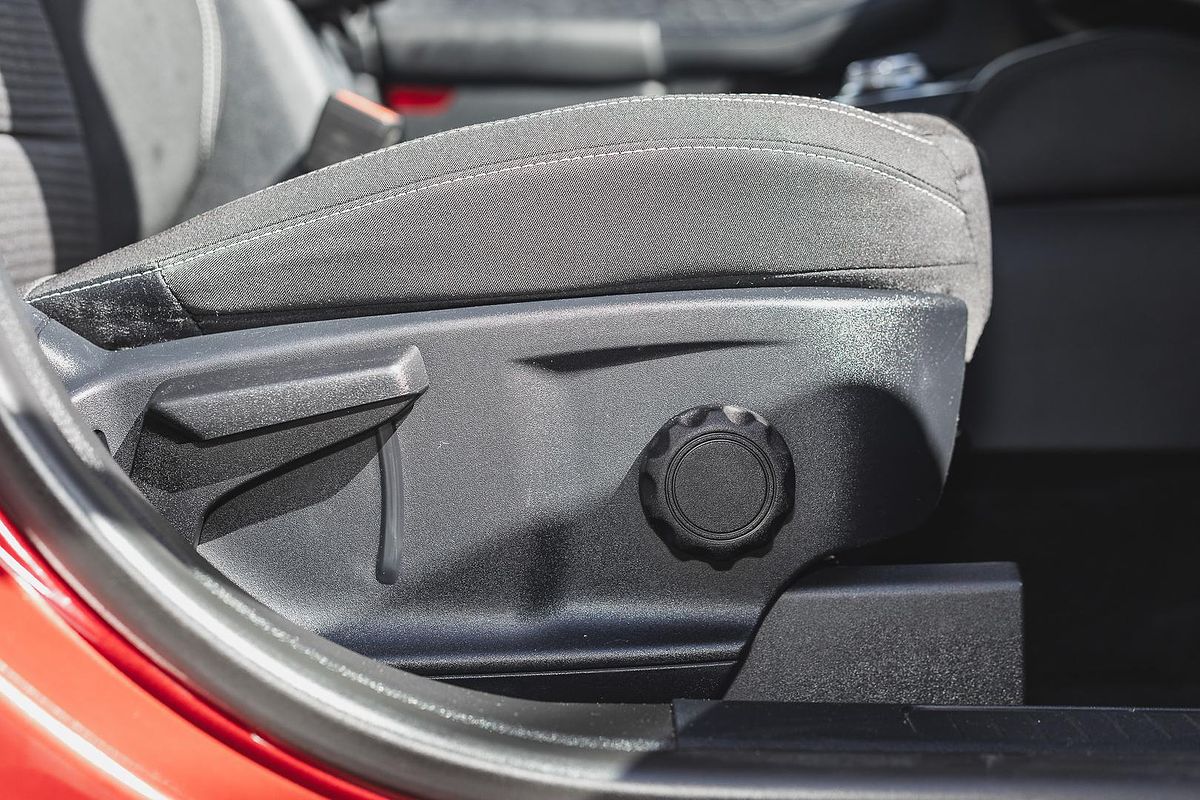 2020 Ford Escape ZH