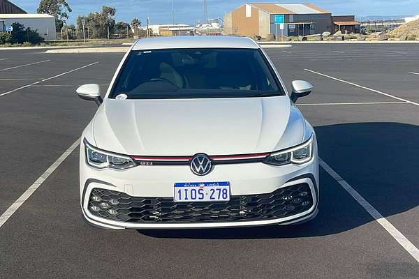 2022 Volkswagen Golf GTI 8