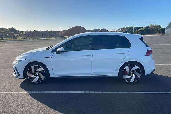 2022 Volkswagen Golf GTI 8