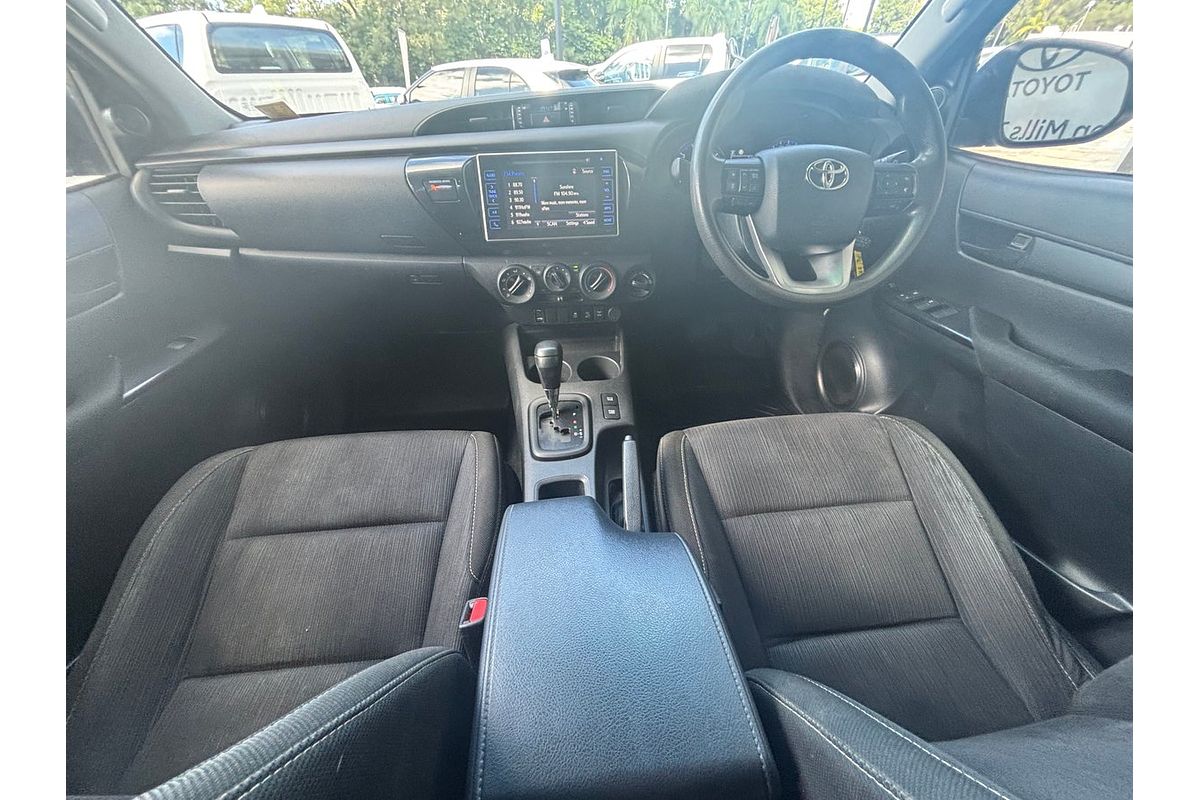 2020 Toyota Hilux