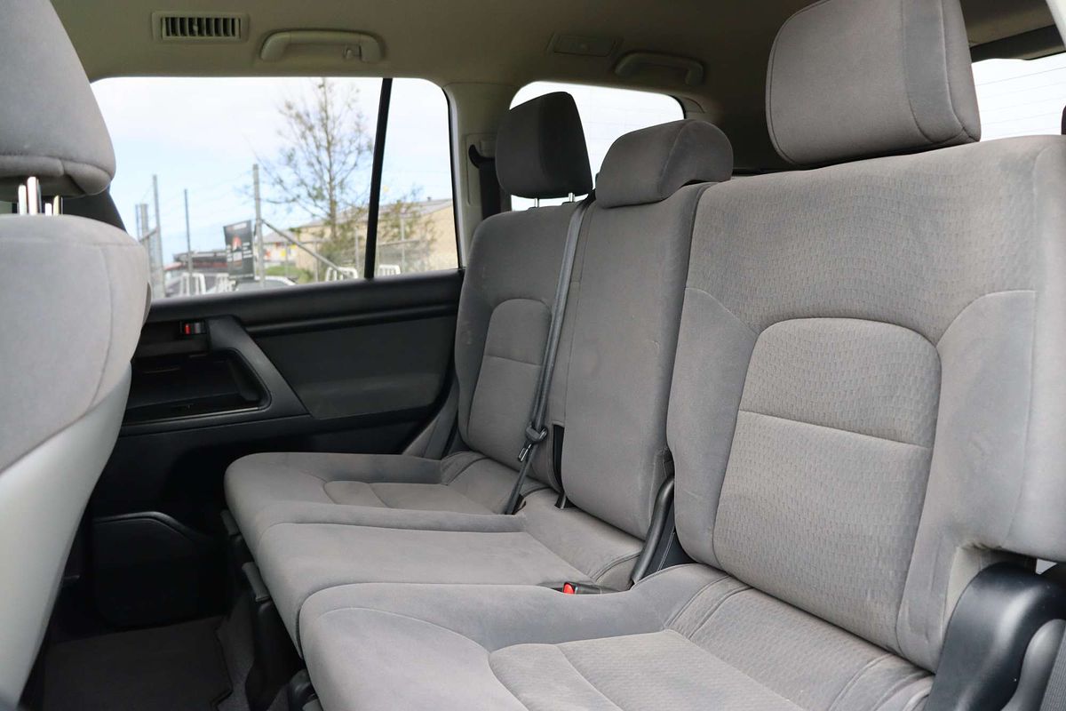 2019 Toyota Landcruiser GXL URJ202R