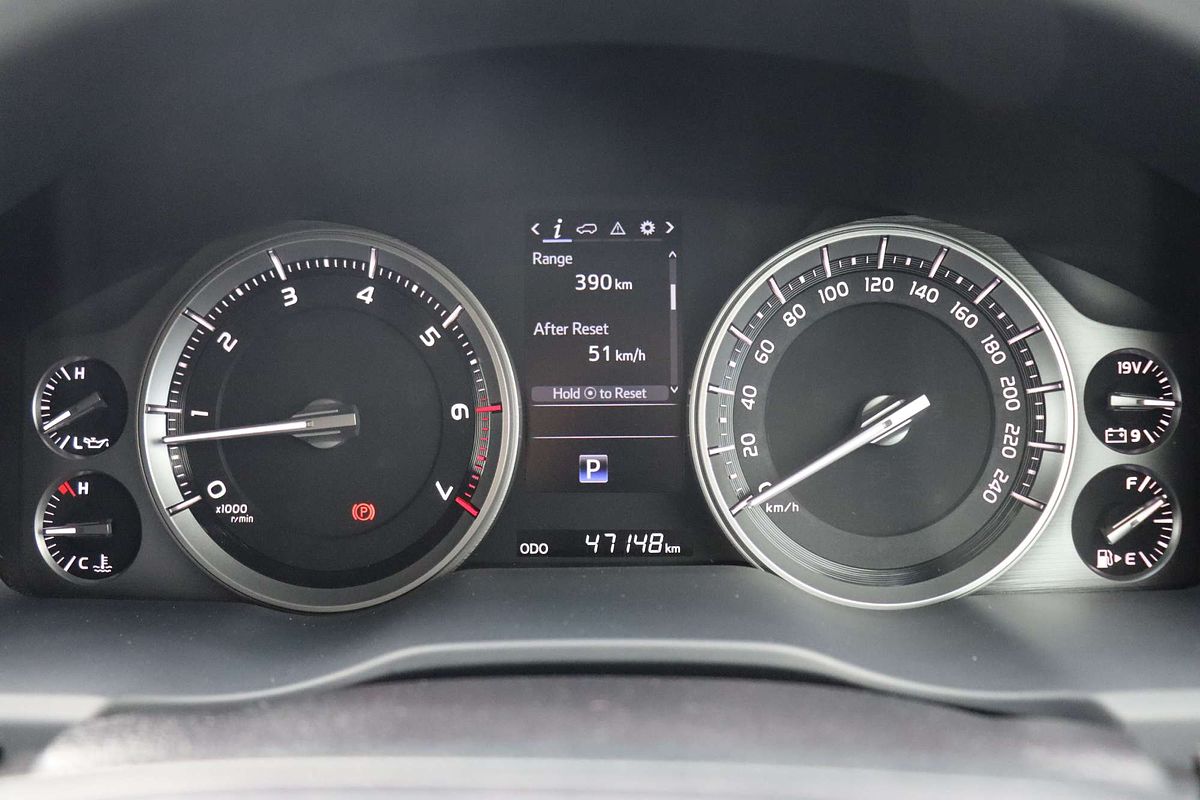 2019 Toyota Landcruiser GXL URJ202R