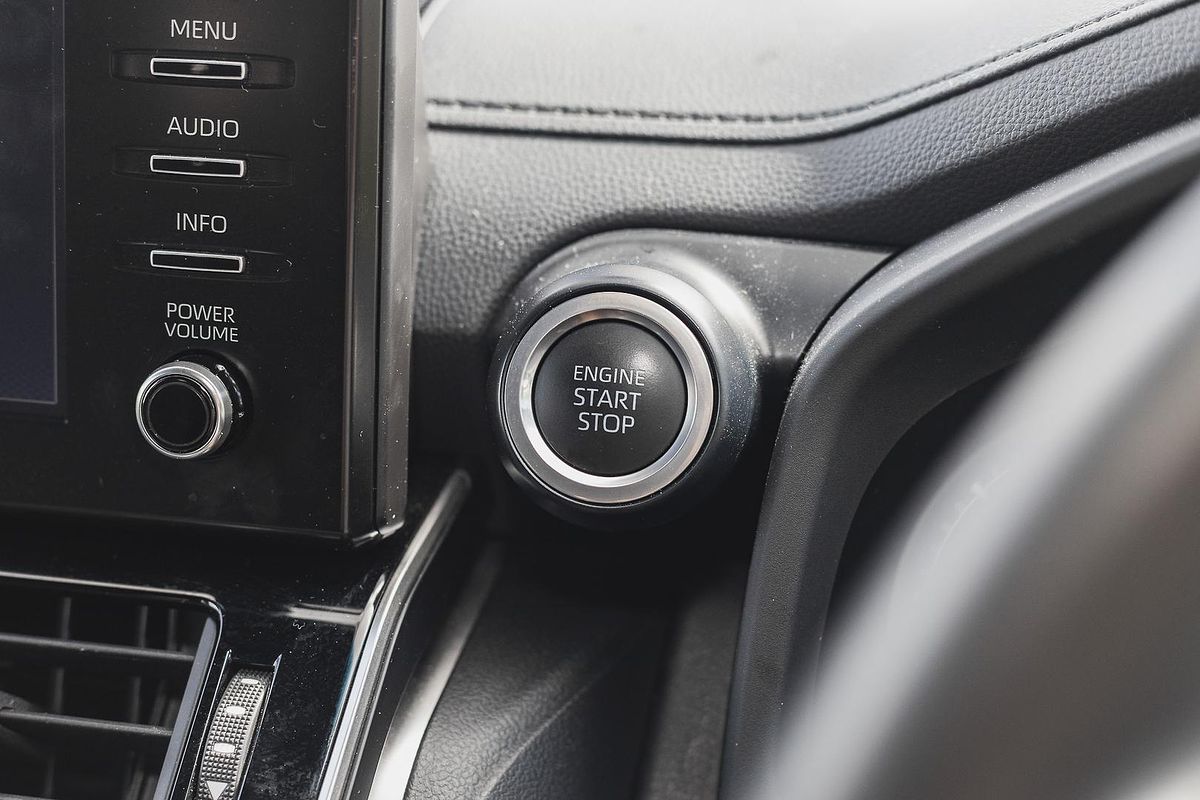 2022 Toyota Landcruiser GXL FJA300R