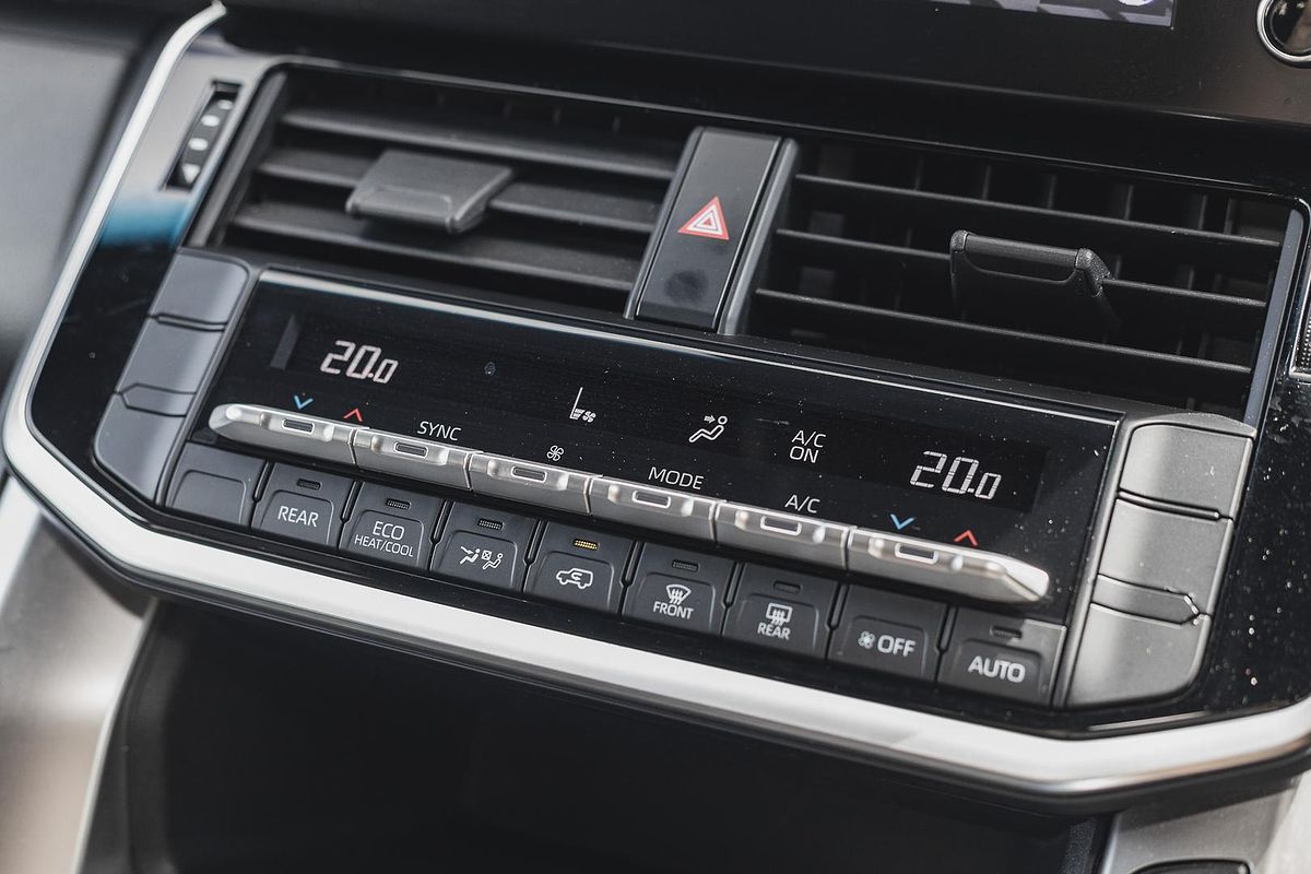 2022 Toyota Landcruiser GXL FJA300R