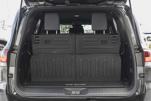2022 Toyota Landcruiser GXL FJA300R