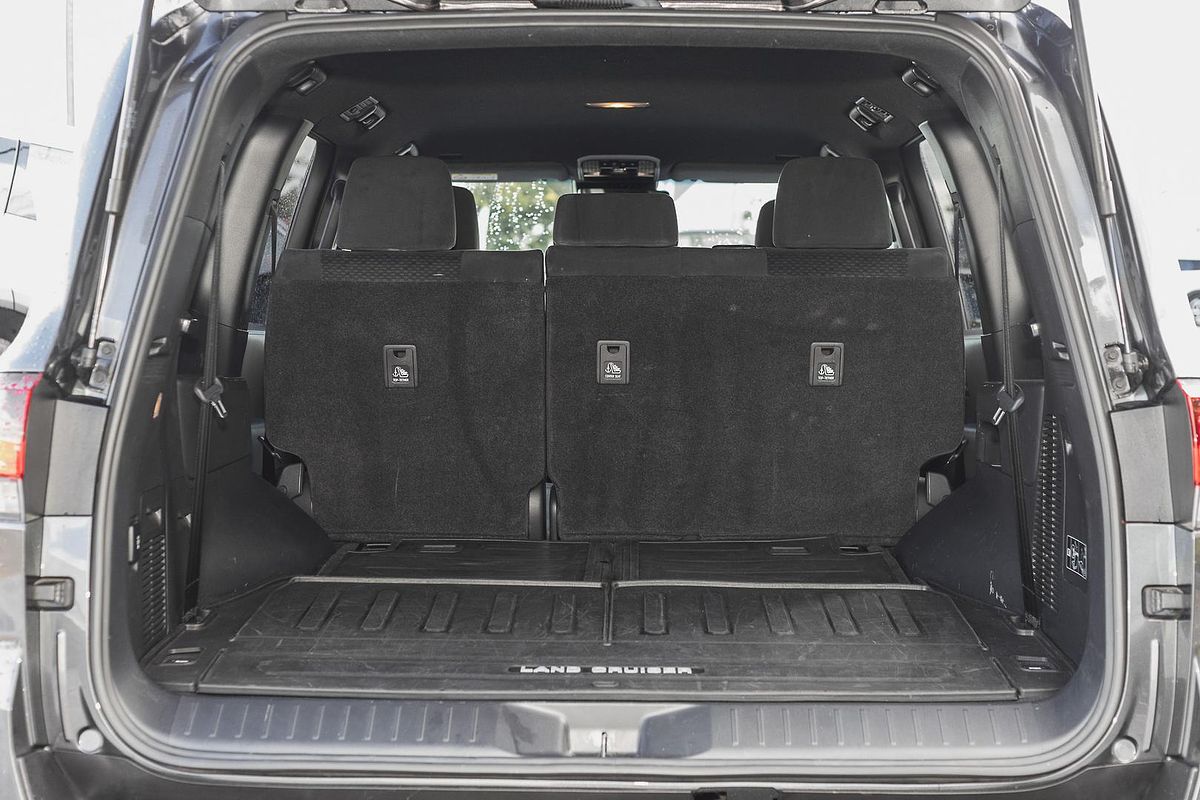2022 Toyota Landcruiser GXL FJA300R