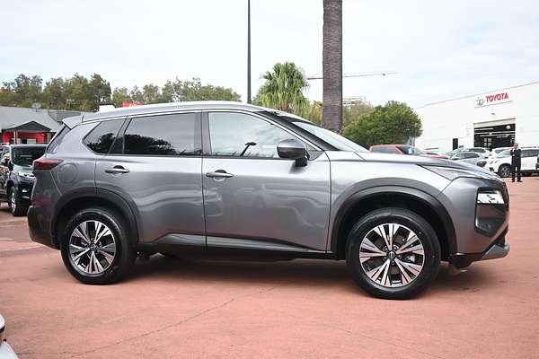 2023 Nissan X-TRAIL ST-L T33
