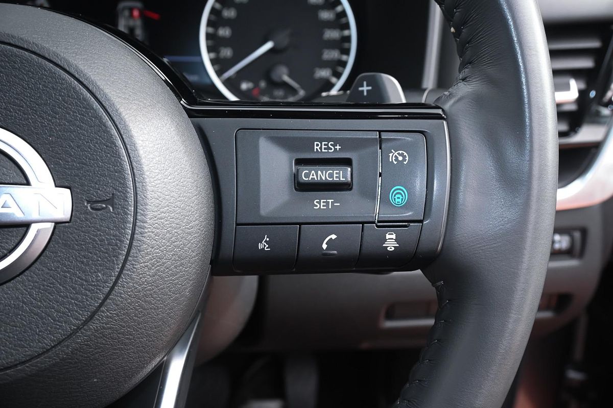2023 Nissan X-TRAIL ST-L T33