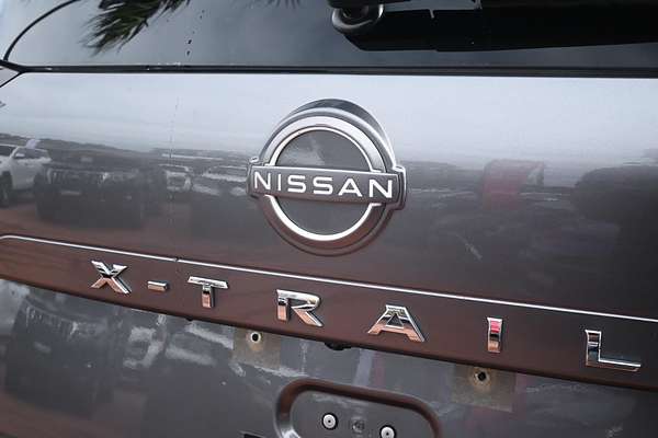 2023 Nissan X-TRAIL ST-L T33