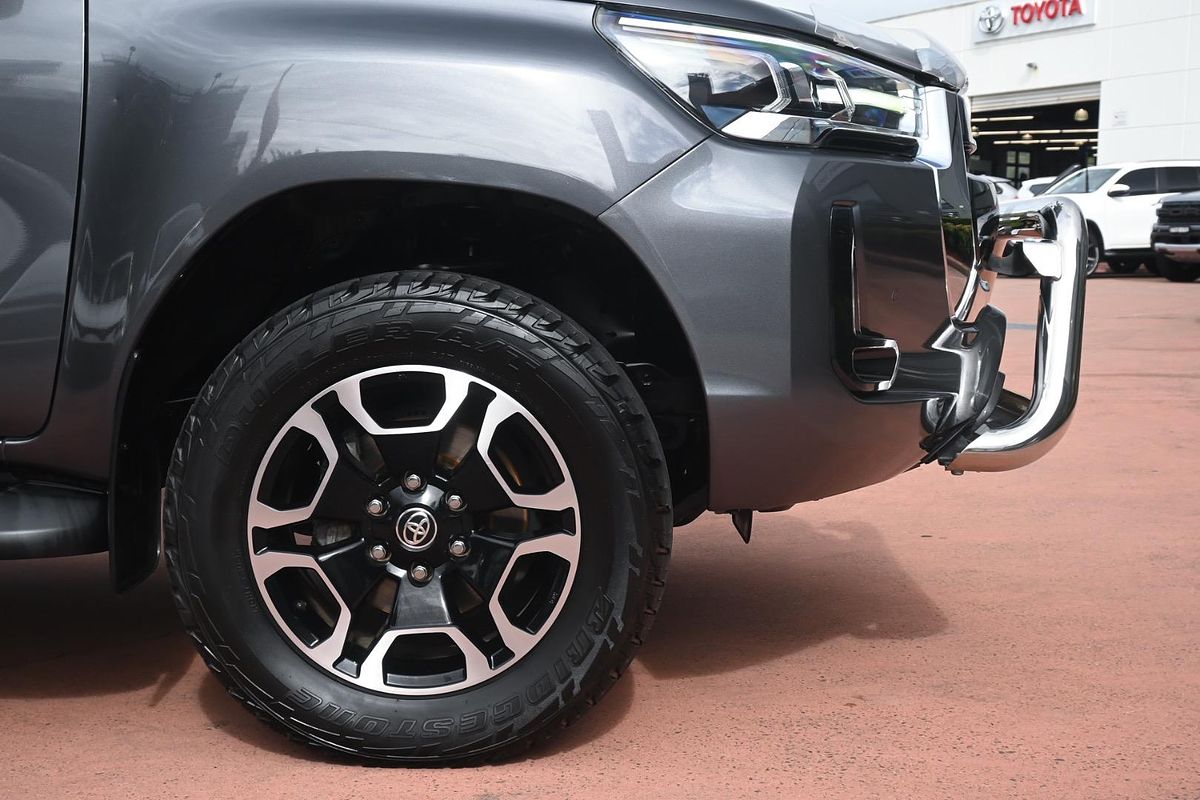 2020 Toyota Hilux SR5 GUN126R 4X4