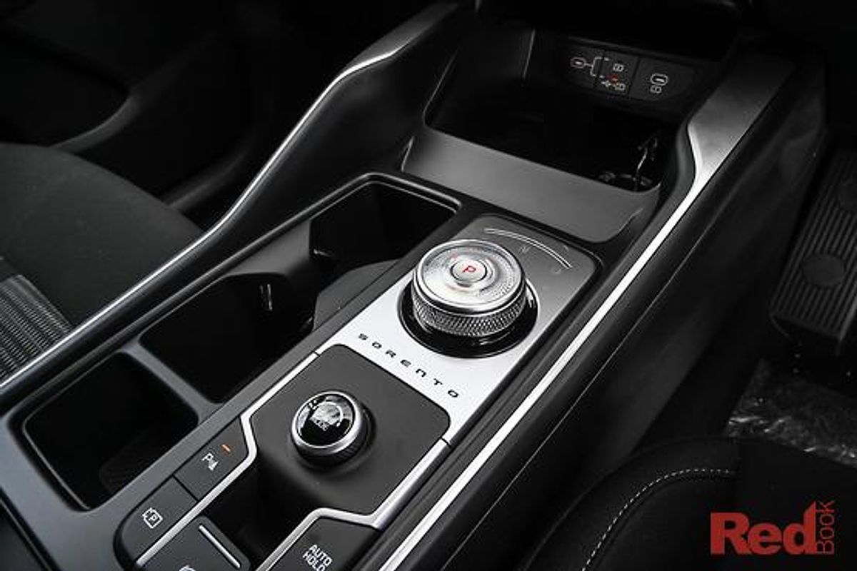 2025 Kia Sorento Sport MQ4 PE