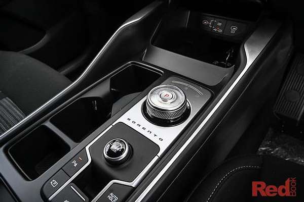 2025 Kia Sorento Sport MQ4 PE