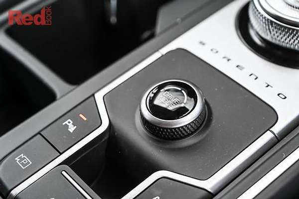 2025 Kia Sorento Sport MQ4 PE