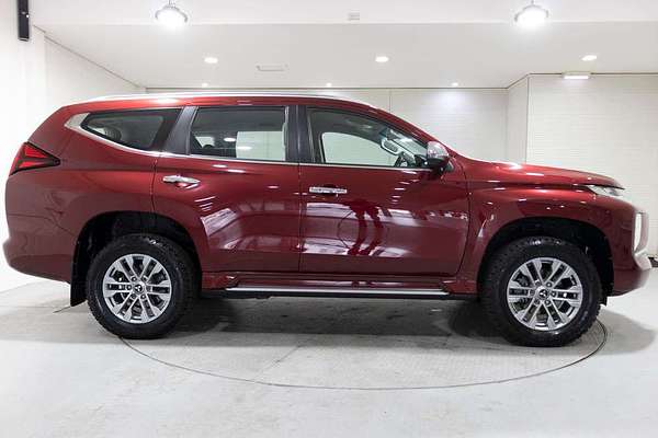 2020 Mitsubishi Pajero Sport GLX QF