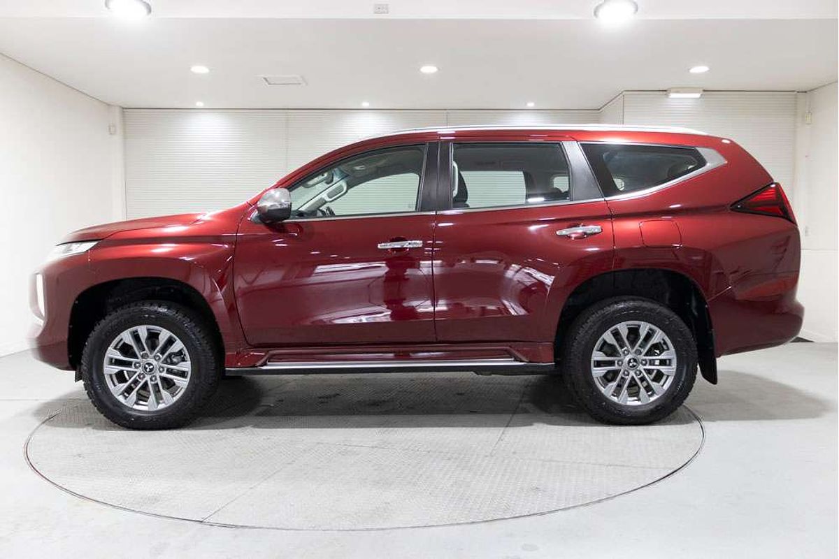 2020 Mitsubishi Pajero Sport GLX QF