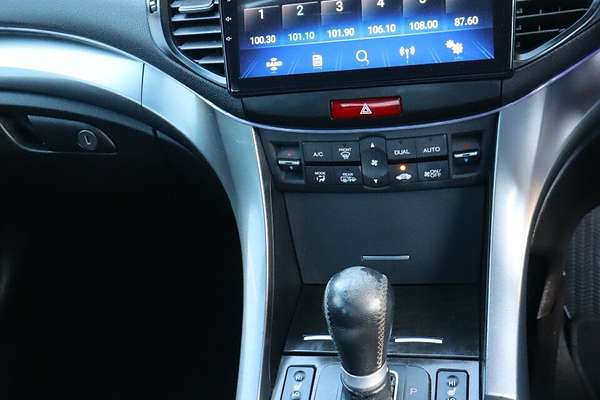 2014 Honda Accord Euro Luxury 10 MY14