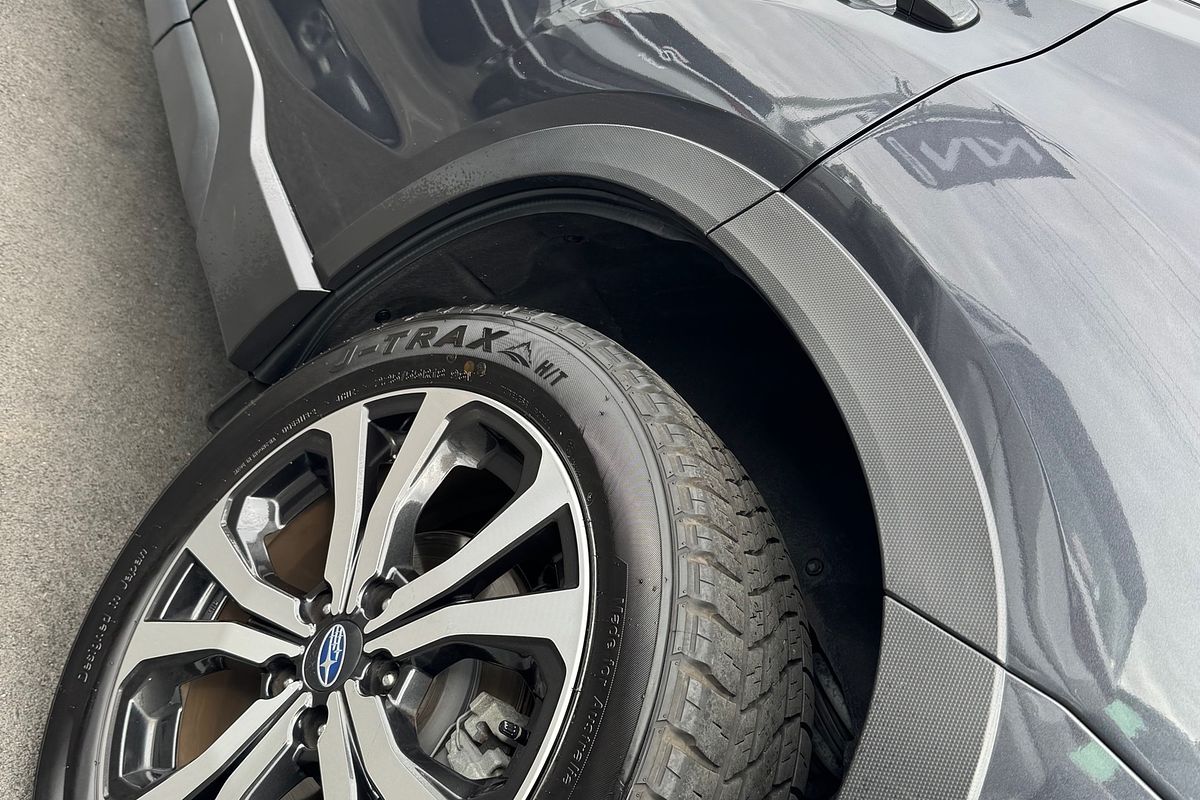 2019 Subaru Forester 2.5i Premium S5