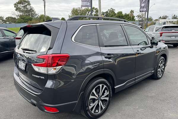 2019 Subaru Forester 2.5i Premium S5