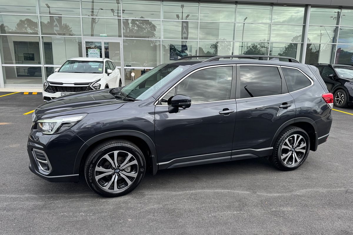 2019 Subaru Forester 2.5i Premium S5