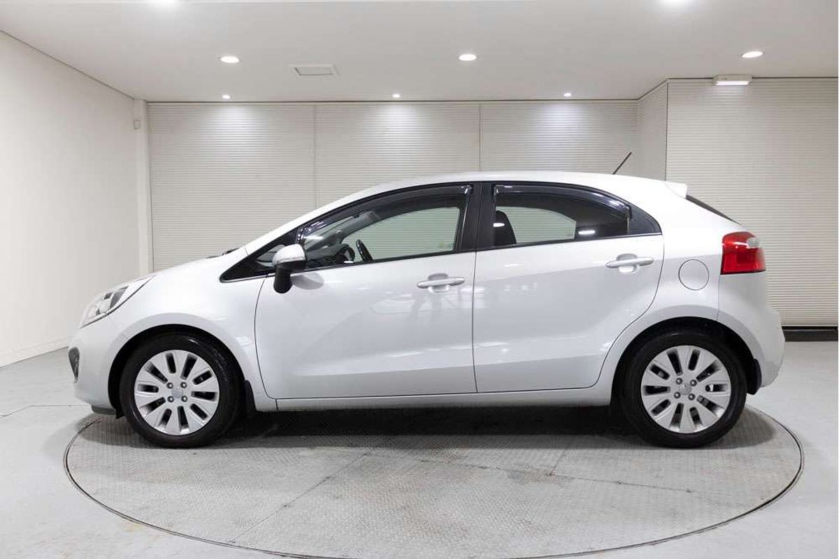 2014 Kia RIO Si 6 SP AUTOMATIC 5D HATCHBACK 4CYL 