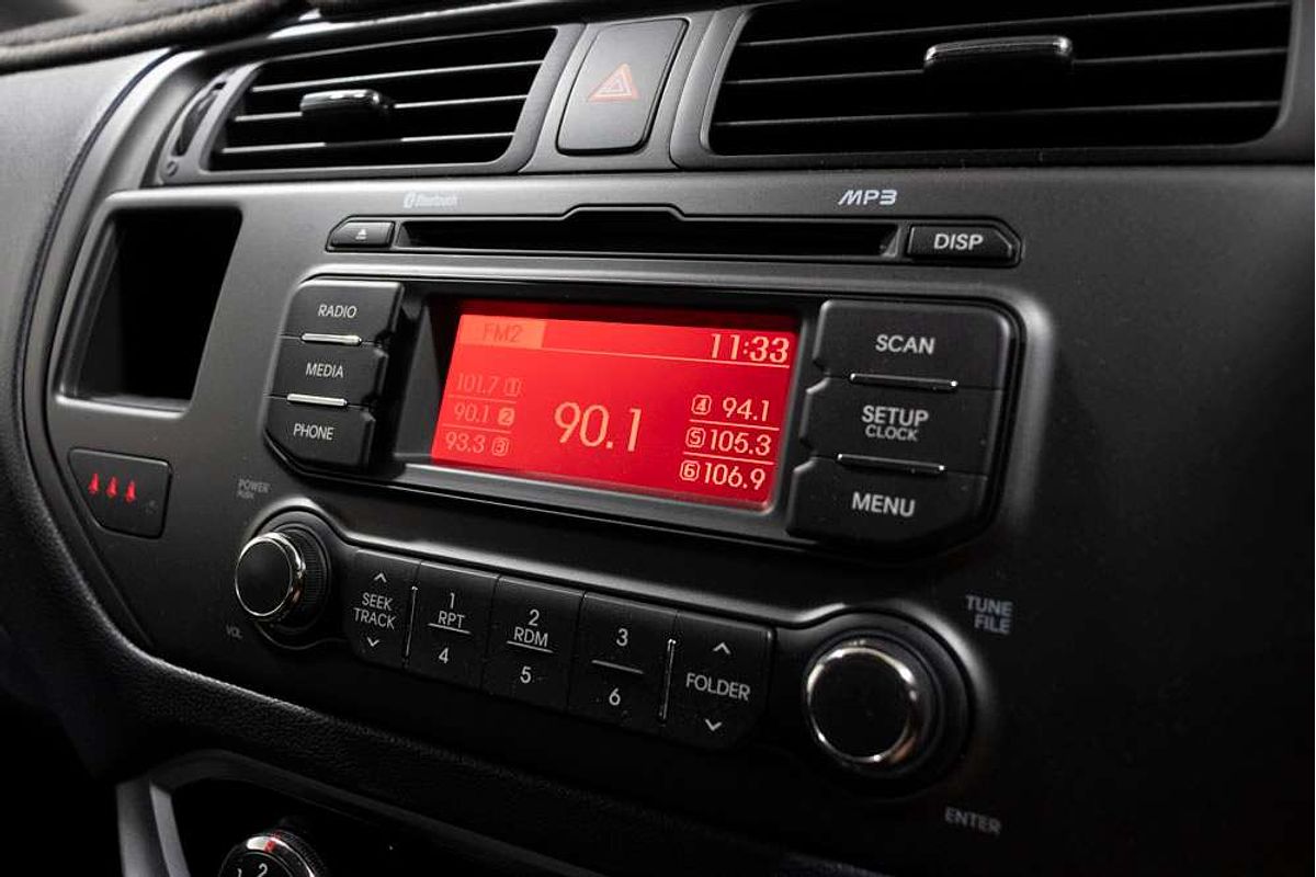 2014 Kia RIO Si 6 SP AUTOMATIC 5D HATCHBACK 4CYL 