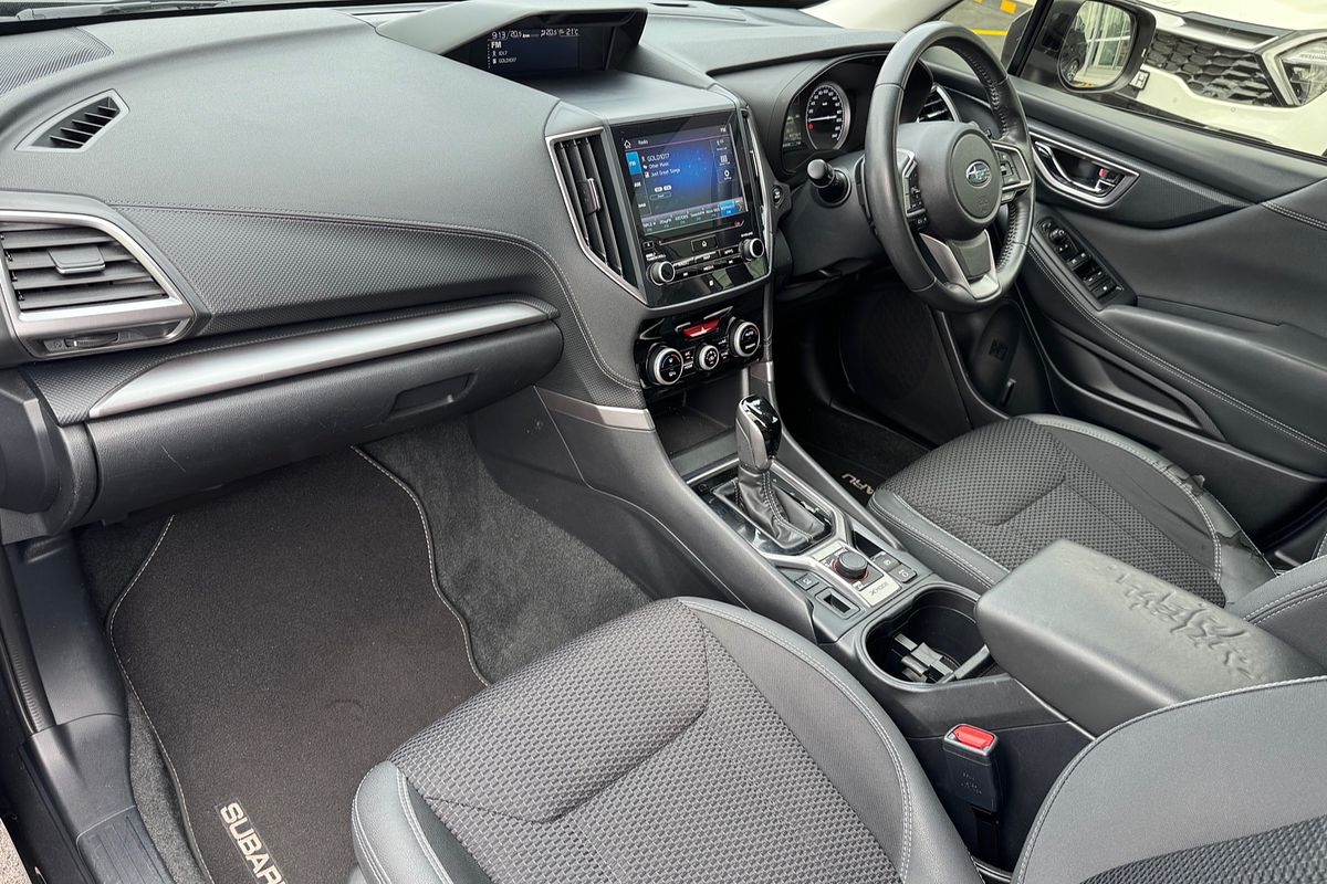 2019 Subaru Forester 2.5i Premium S5