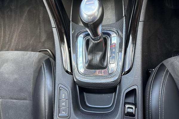 2017 Holden Ute SS VF Series II Rear Wheel Drive