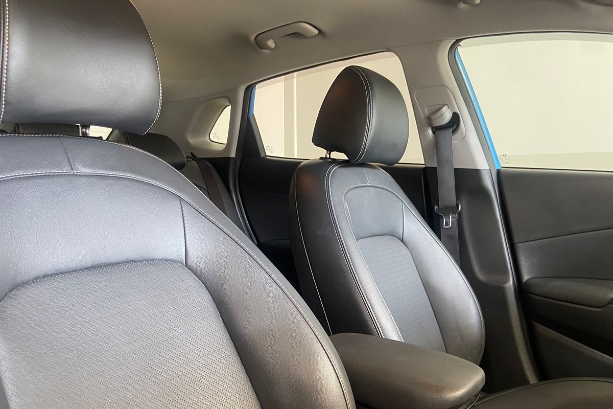 2020 Hyundai Kona Elite OS.3