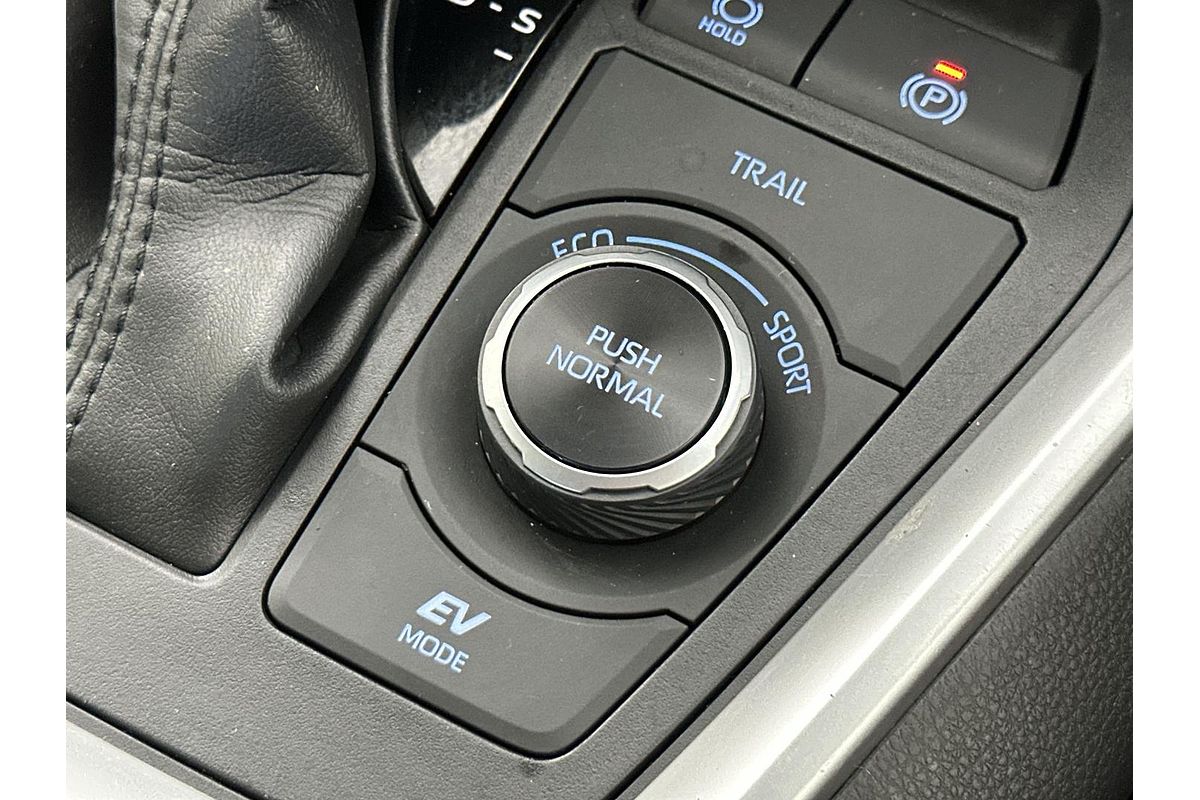 2019 Toyota RAV4 GX AXAH54R